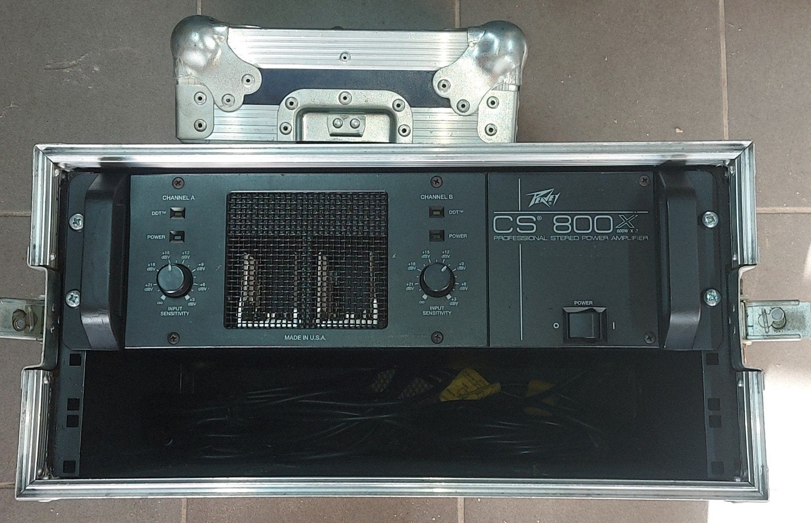 Peavey cs 800x en 2 luidsprekers Peavey, Musique & Instruments, Enlèvement, Utilisé, Sono