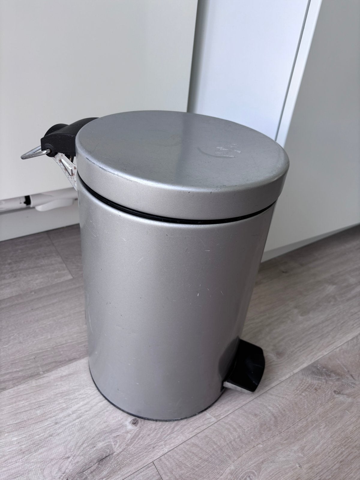 Brabantia vuilbak van 12L, Huis en Inrichting, Ophalen, Gebruikt, Met pedaal, Metaal