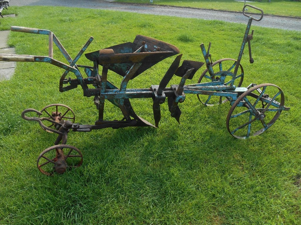 oude paardeploeg, Antiquités & Art, Antiquités | Outils & Instruments, Enlèvement