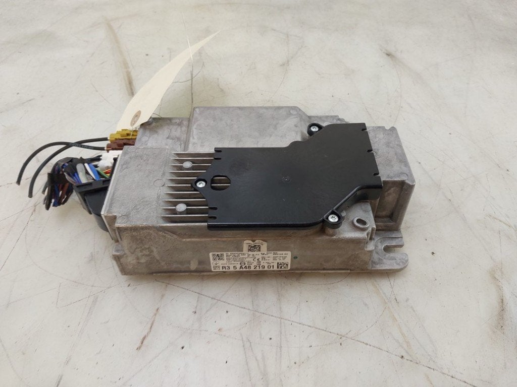 DIVERS BMW 1 serie (F40) (01-2019/-), Utilisé, BMW, Petuelring 130
80809  München, DE, Bayerische Motoren Werke AG