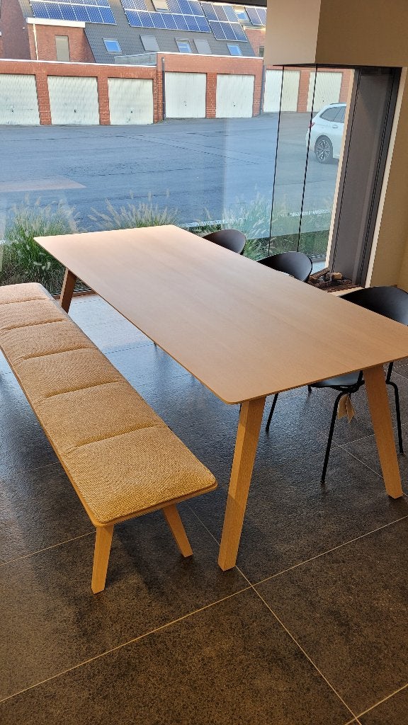 Toonzaalmodel tafel + bank + stoelen Prostoria, Huis en Inrichting, Ophalen, Eikenhout, 50 tot 100 cm, Vijf personen of meer