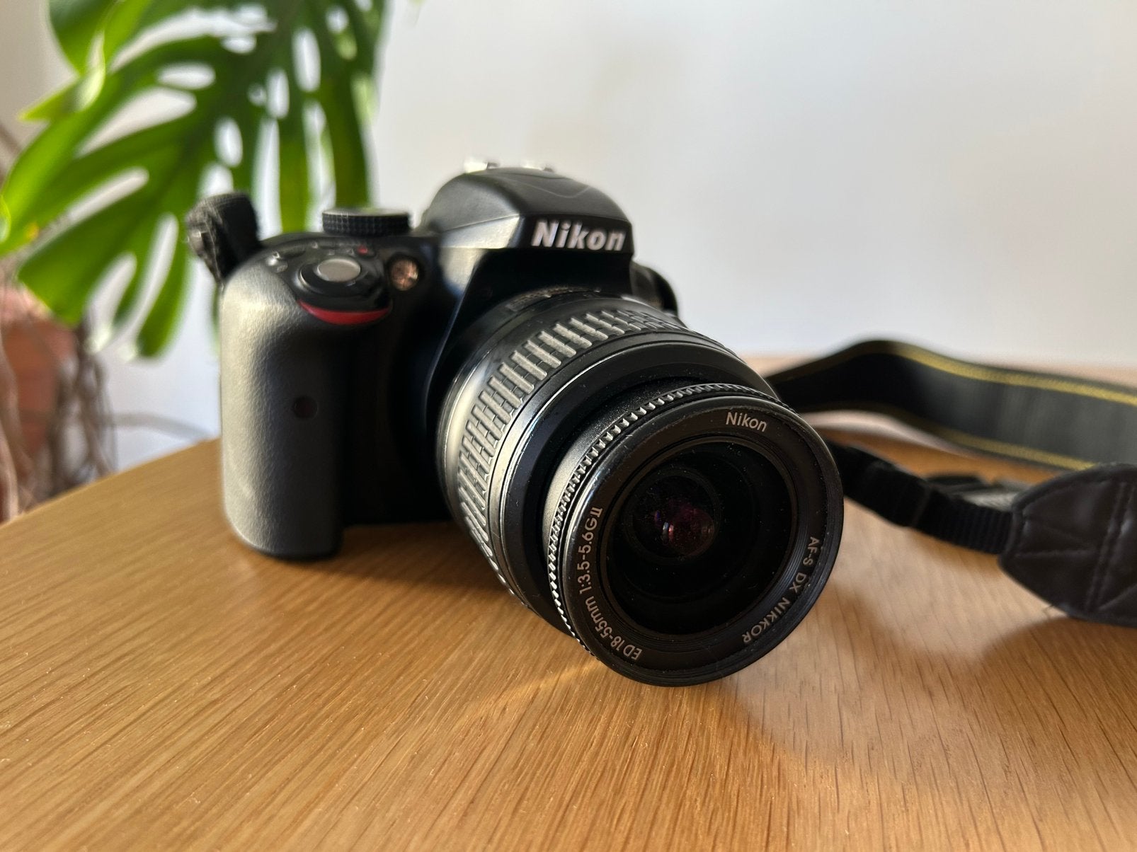 Nikon D3300 met 18-35mm zoom, Enlèvement, Utilisé, Chargeur, Nikon
