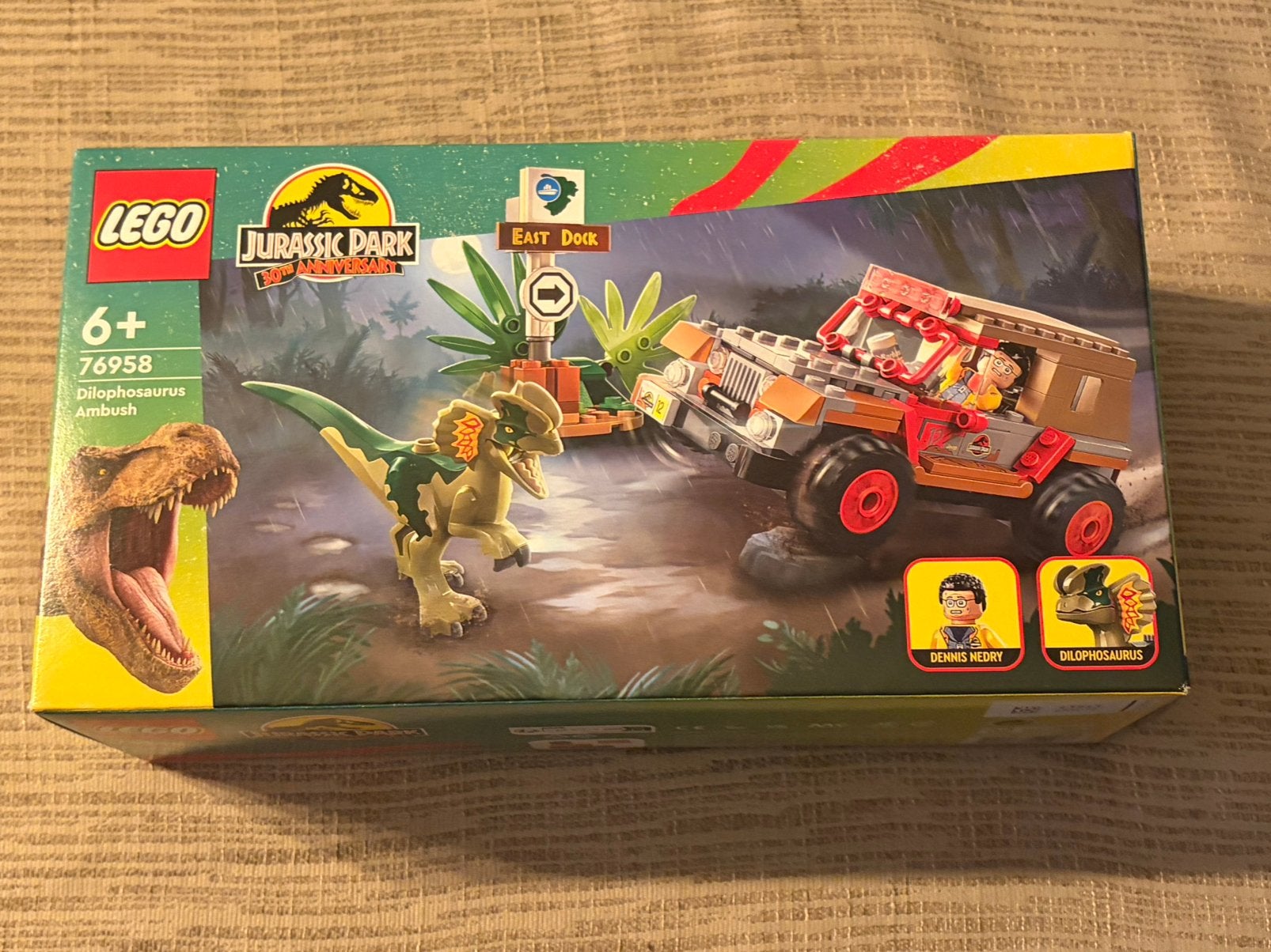 LEGO - Jurassic Park - 76958 - Dilophosaurus hinderlaag, Enfants & Bébés, Lego, Ensemble complet, Comme neuf, Instructions incluses