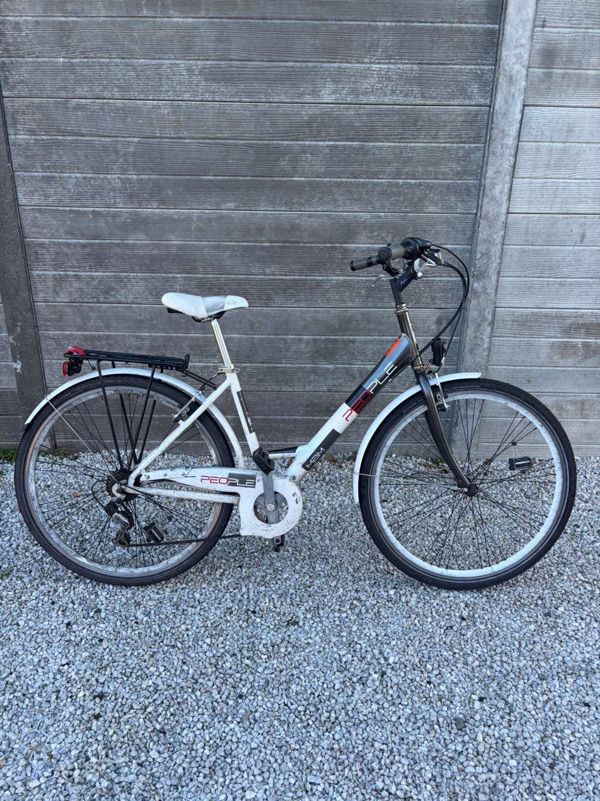 Damesfiets mbm people, Ophalen, Zo goed als nieuw