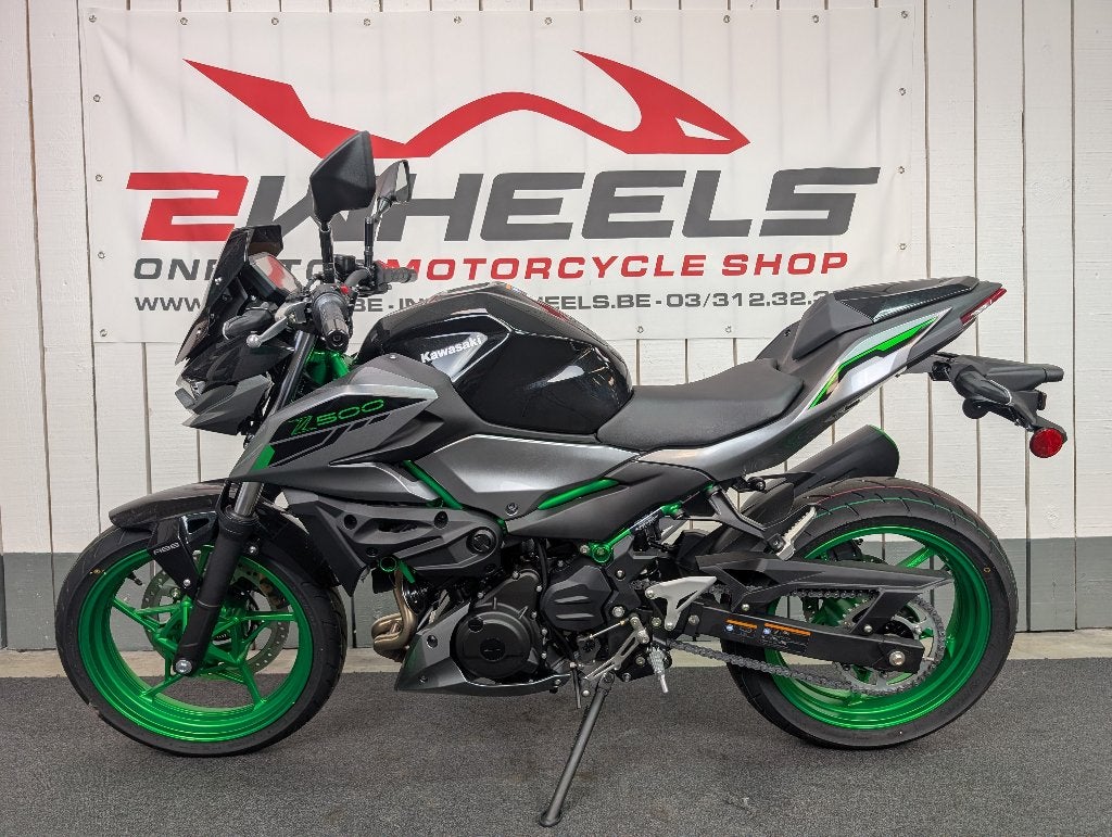 KAWASAKI Z500 SE PERFORMANCE, Entreprise, Occasion, 2 cylindres, Éclairage LED