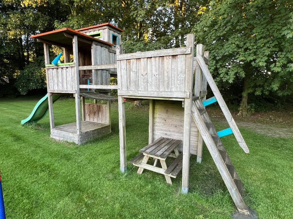 Houten Speelhuis klimmuur zandbak, Ophalen, Gebruikt