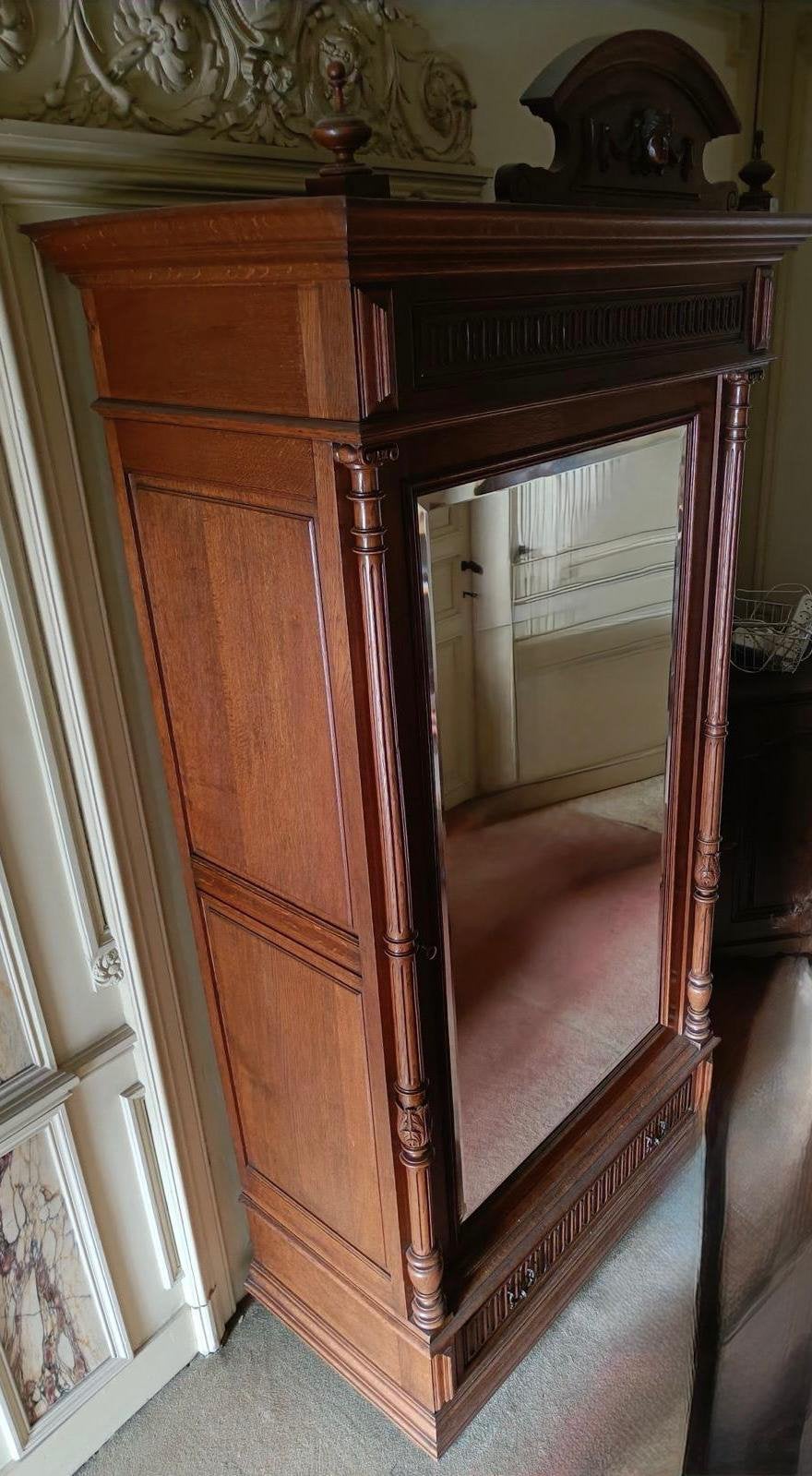 Grande armoire avec miroir, Antiquités & Art, Enlèvement