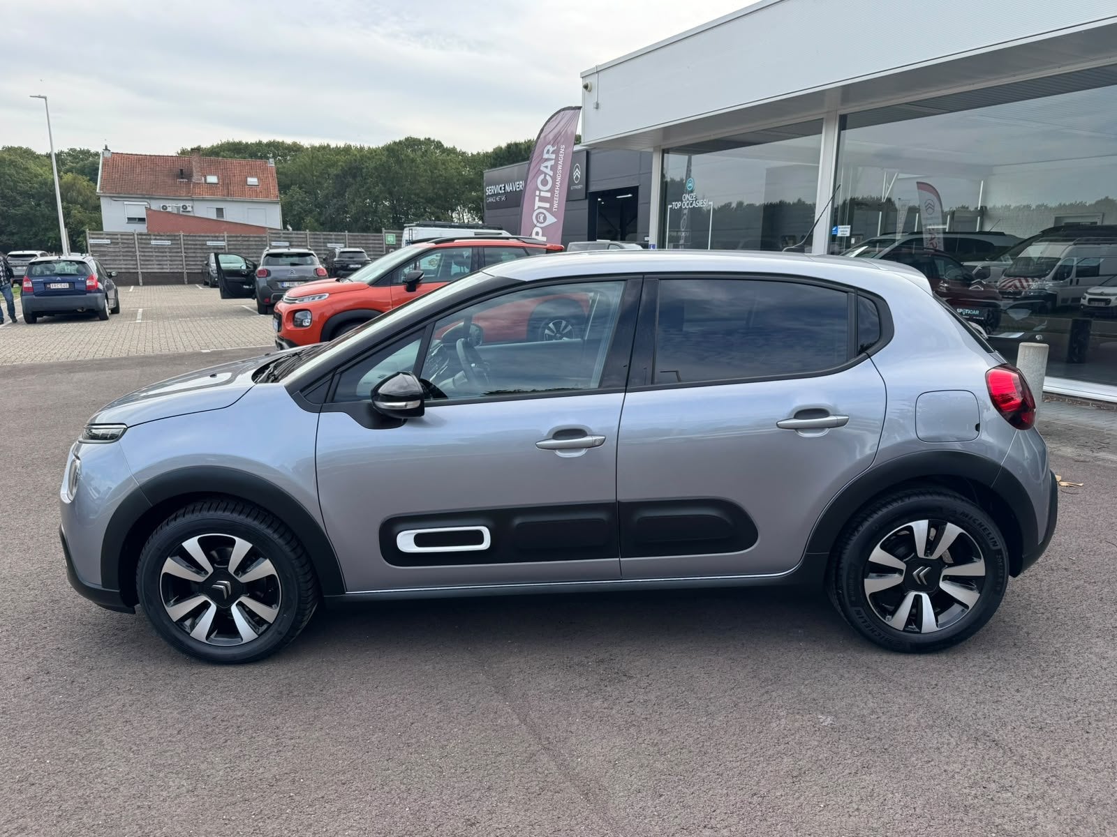 CITROËN C3 1.2 PURETCH 83 S&S MAX, Argent ou Gris, Achat, Boîte manuelle, https://public.car-pass.be/vhr/c7484a87-e5e0-4439-96db-e3e4f336e775