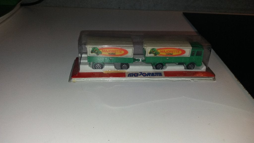 majorette saviem en trailer 366  mint in blister, Ophalen, Nieuw