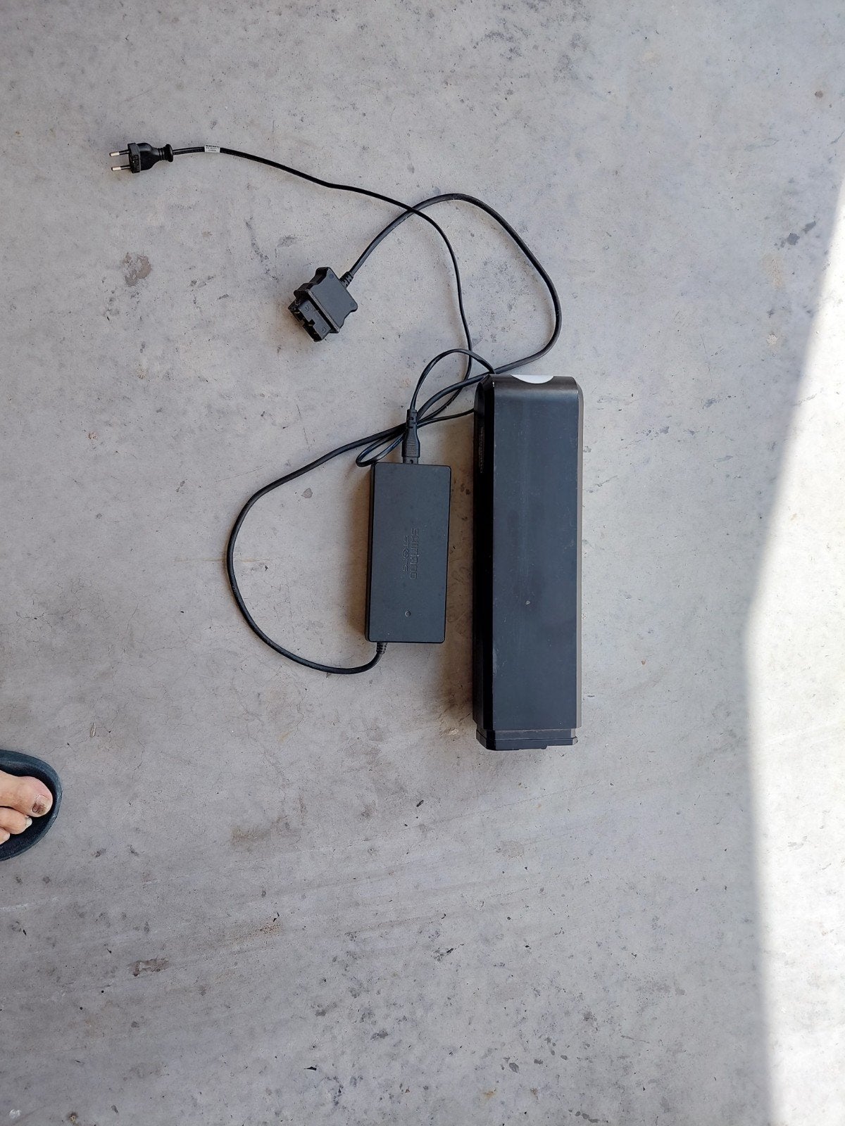 Chargeur de vélo et batterie Shimano, Enlèvement
