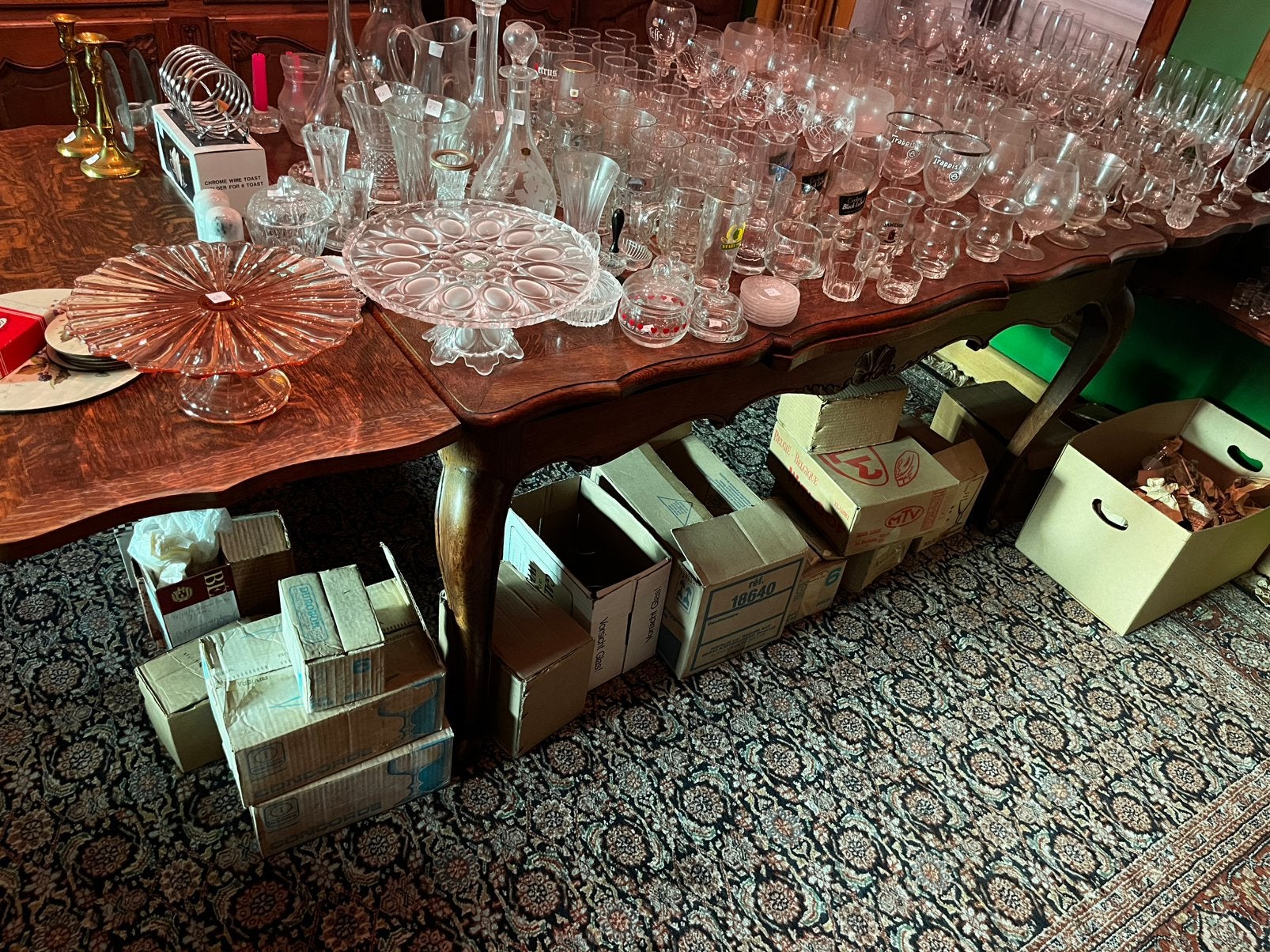 Uitklapbare eikenhouten tafel, Enlèvement