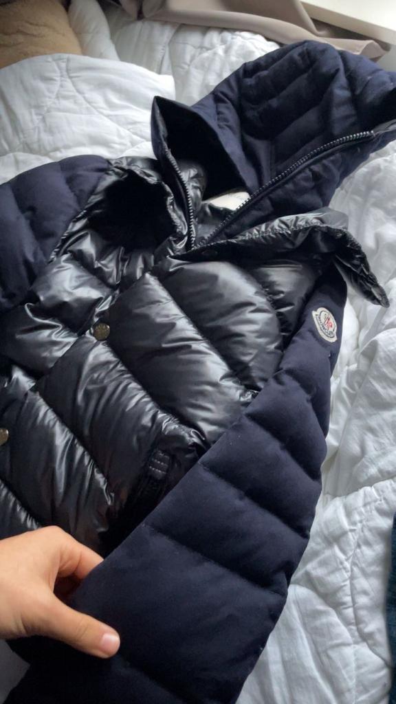 Moncler jas, Ophalen, Zo goed als nieuw, Maat 46 (S) of kleiner, Overige kleuren