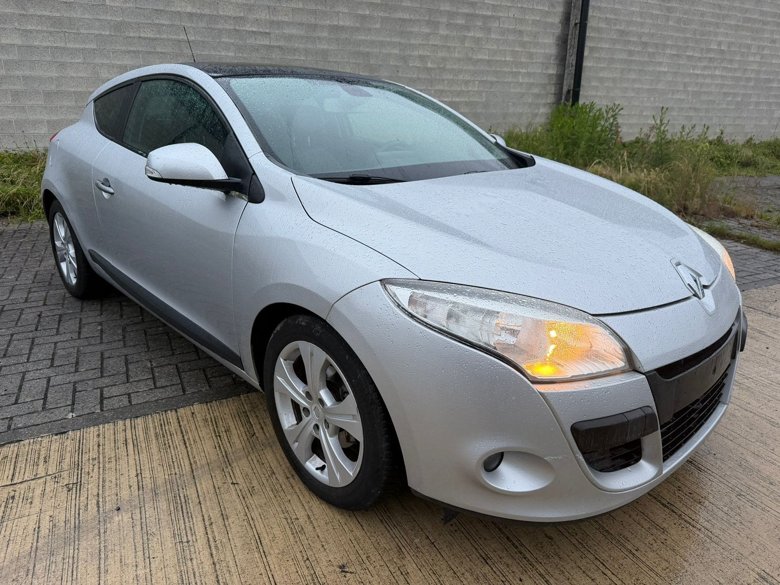 **RENAULT MEG * PANODAK * AUT VERSNELL * 1E PROP * 71000KM**, Auto's, Zwart, 4 cilinders, Leder, 5 zetels