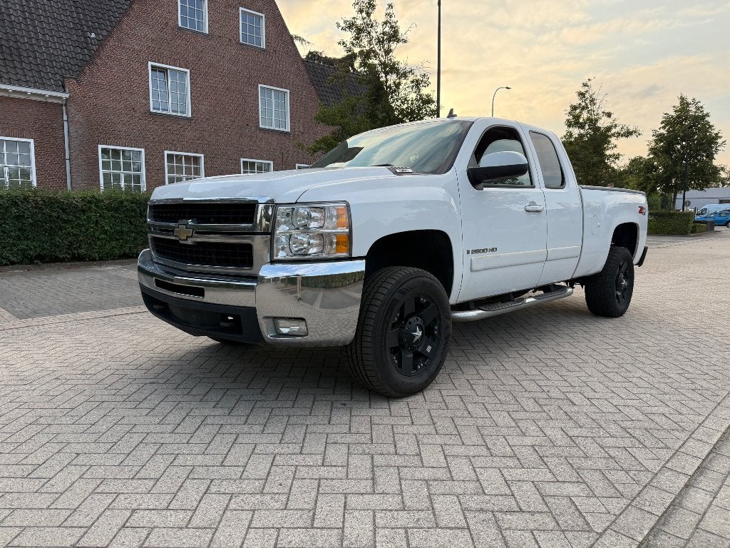 Chevrolet Silverado 2500 HD 6.0 heel proper, Auto's, Chevrolet, Automaat, 8 cilinders, Leder, Silverado