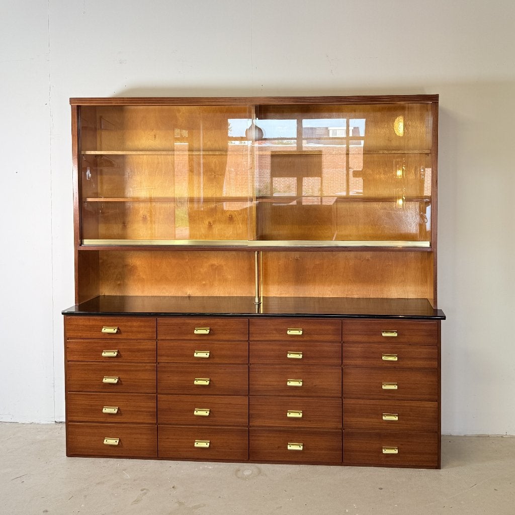 Armoire à pharmacie vintage en acajou, Enlèvement ou Envoi