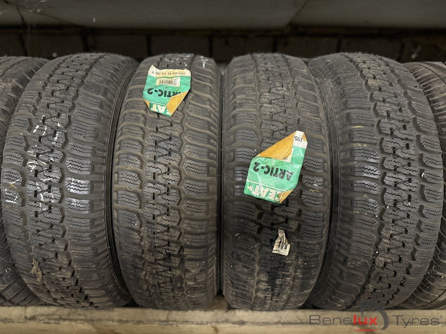 nieuw winter 195/60R14 Ceat 195/60 R14 195/60/14 1956014, Auto-onderdelen, Banden en Velgen, 14 inch, -, -, Nieuw