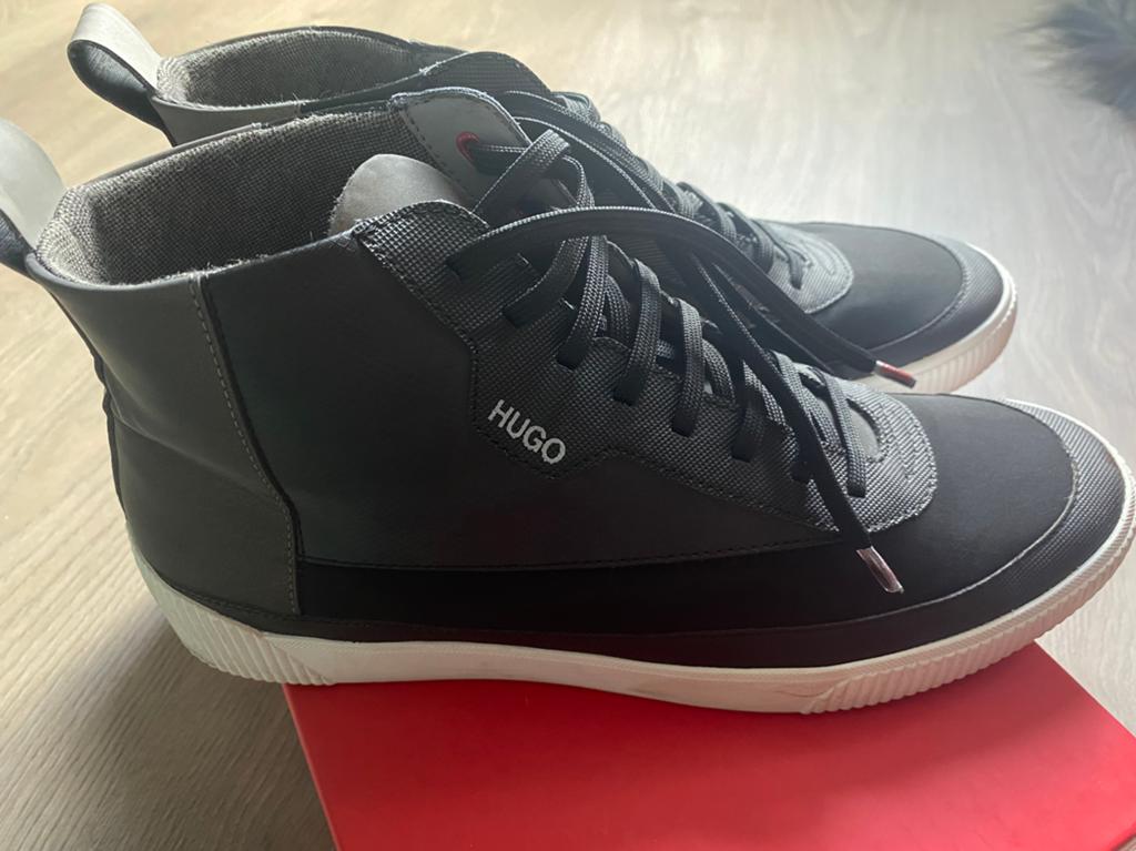 Hugo Boss, Ophalen, Zo goed als nieuw