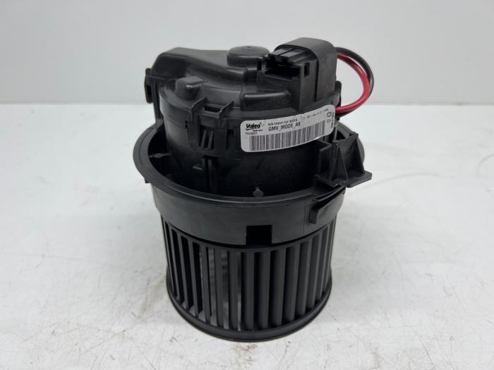 Moteur de ventilation chauffage d'un Peugeot 208, -, 3 mois de garantie, Utilisé, -