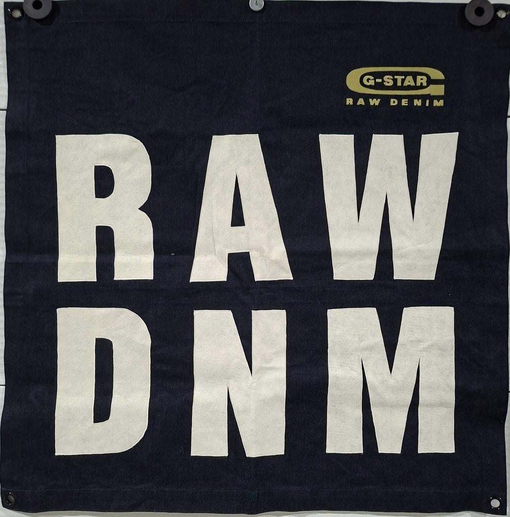 G-star Raw denim, denim banner, 110 x 109 cm, Verzamelen, Ophalen of Verzenden, Gebruikt, Reclamebord