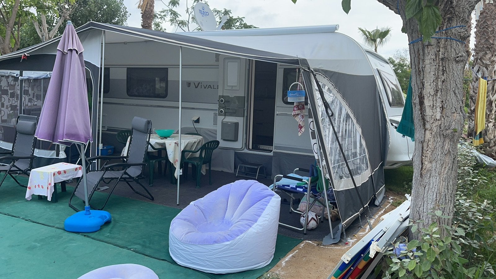 Voortent caravan dorema * Dorema: maat 15 (1110–1135 cm), Caravanes & Camping, Auvents, Enlèvement, Comme neuf, Dorema