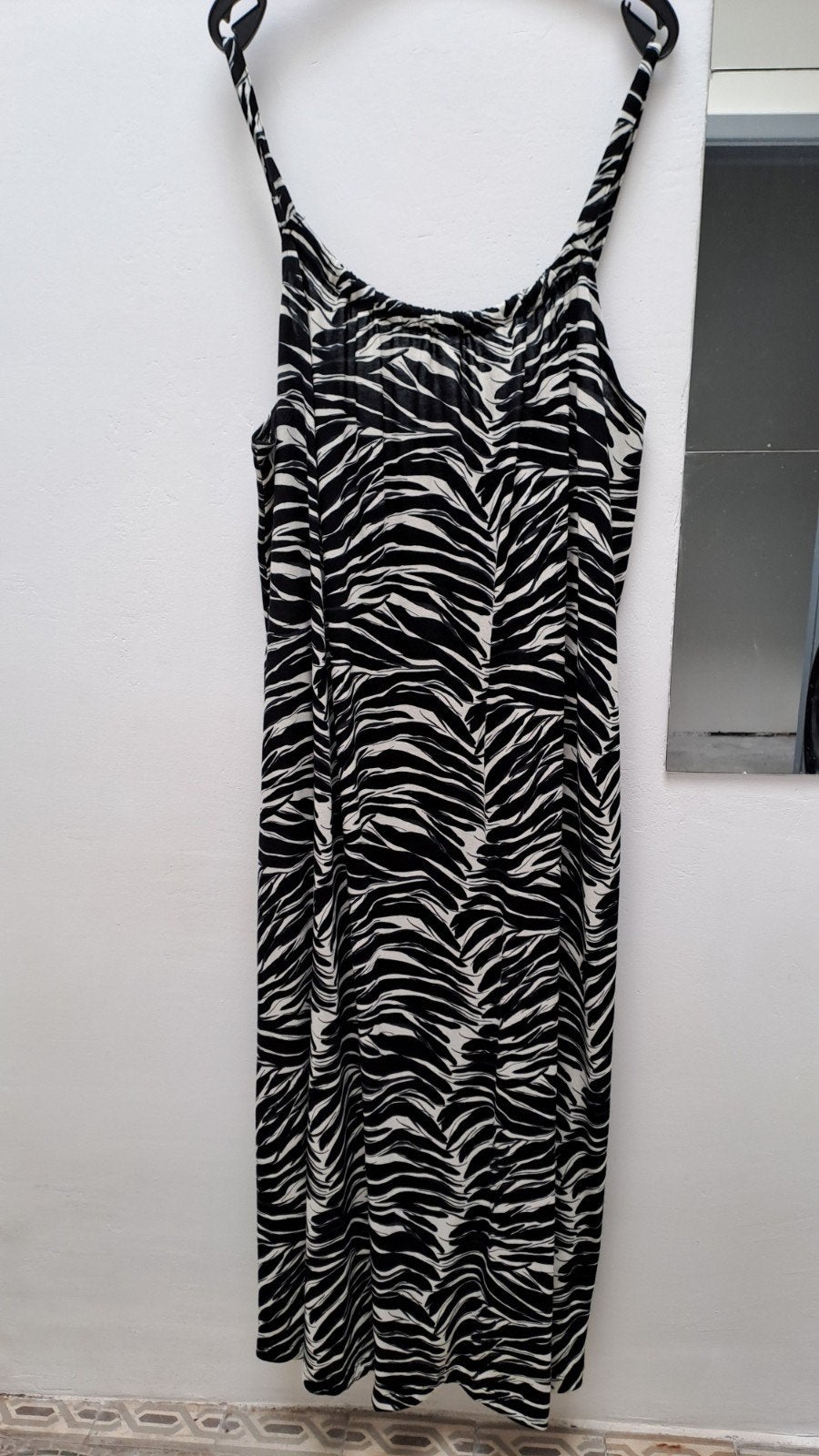 Robe longue dos échancré, H&M, Enlèvement ou Envoi, Sous le genou, Noir
