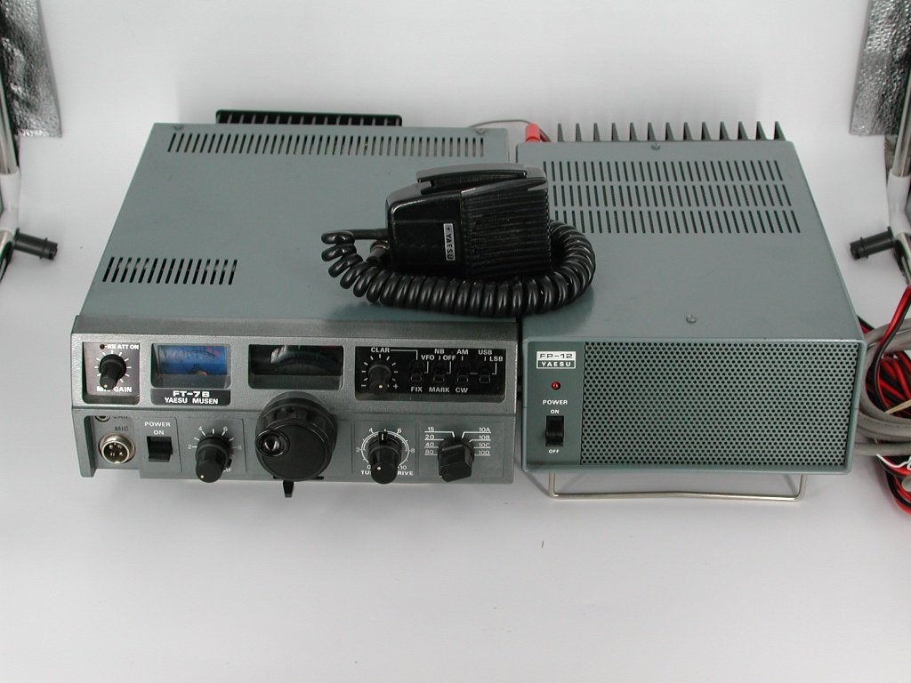 YAESU FT-7B transceiver HF, Télécoms, Émetteurs & Récepteurs, Enlèvement ou Envoi, Utilisé, Émetteur et Récepteur