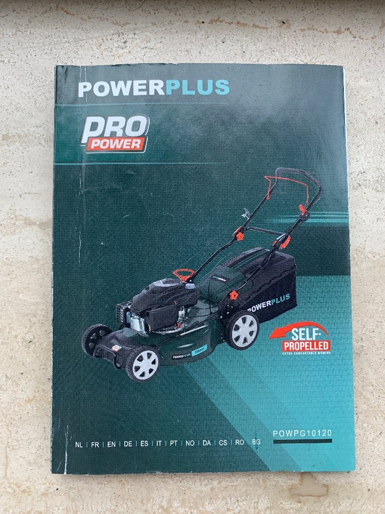Grasmaaier Powerplus 189cc 56cm, Tuin en Terras, Ophalen, Cirkelmaaier, Gebruikt, Benzine-grasmaaier