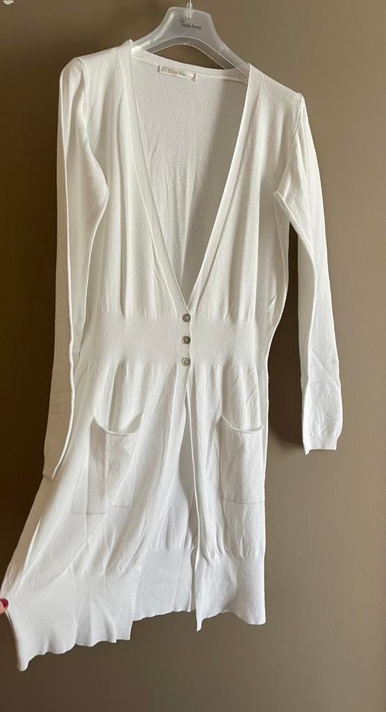 Cardigan Elisa Blue, Enlèvement ou Envoi, Comme neuf, Taille 38/40 (M), Blanc