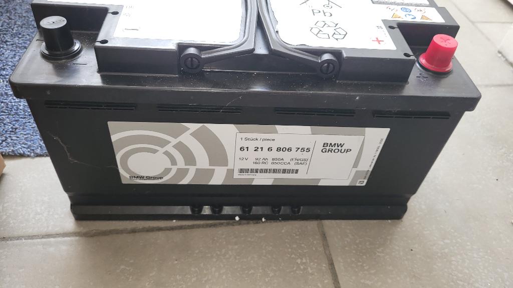 Bmw original baterury 92ah 850v, Ophalen of Verzenden, Gebruikt, BMW, Achterklep