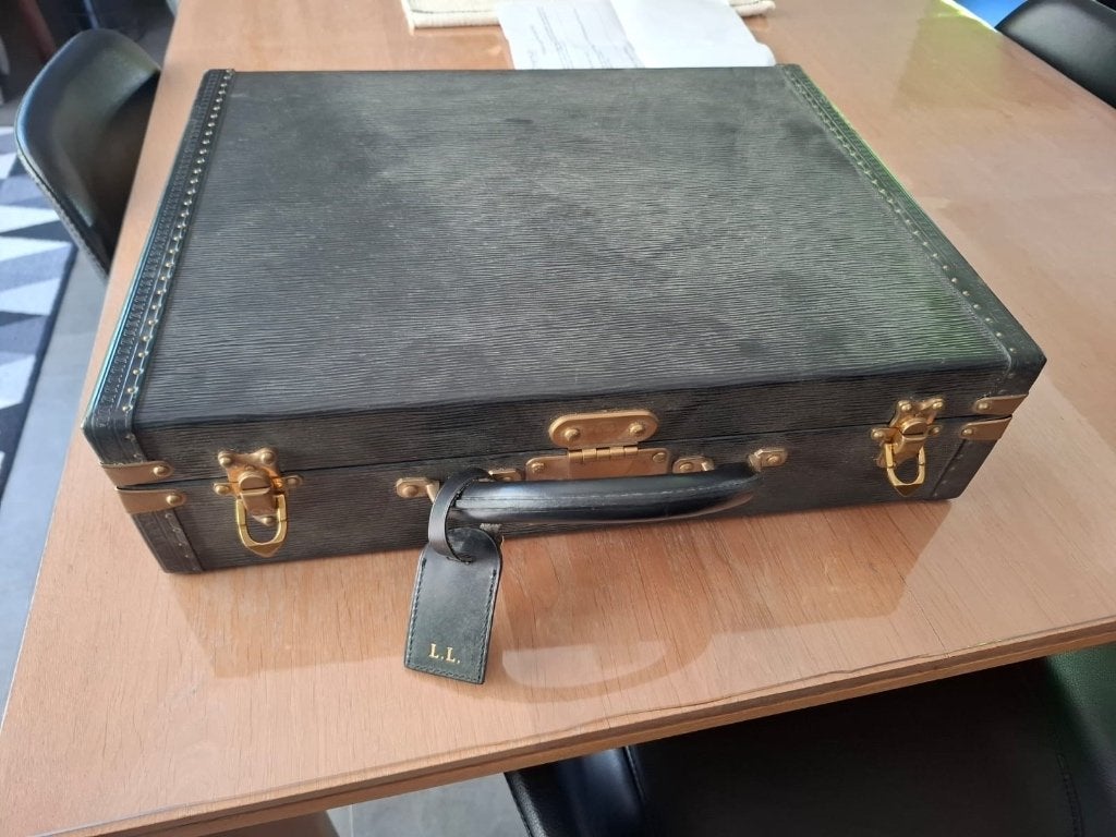 Clip en hoesje van de president van Louis Vuitton, Handtassen en Accessoires, Koffers, Ophalen of Verzenden, Zo goed als nieuw