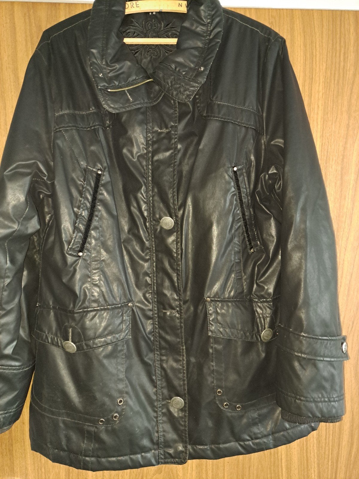 zwarte warme jas. maat large., Kleding | Dames, Ophalen