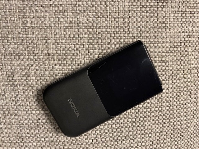 Nokia 2720 Flip, Telecommunicatie, Mobiele telefoons | Nokia, Ophalen, Zwart, Inklapmodel, Zo goed als nieuw
