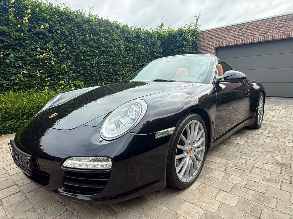 Porsche 911 Carrera 4 Cabriolet 3.6i PDK, Cabriolet, Zwart, Leder, Vierwielaandrijving