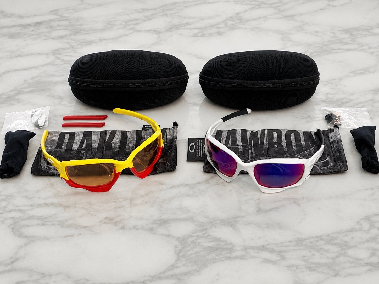 Oakley Jawbone - Pearl White + Yellow Tour Inspired Custom, Handtassen en Accessoires, Zonnebrillen en Brillen | Heren, Zo goed als nieuw