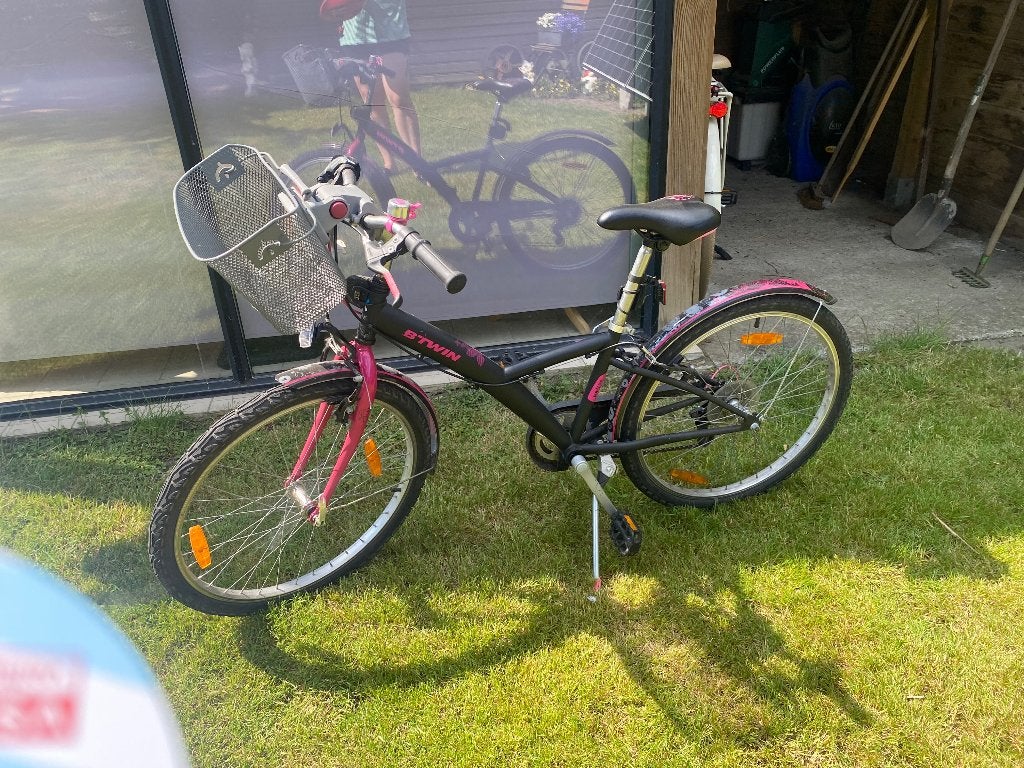 B’Twin meisjesfiets 24 inch, Fietsen en Brommers, Ophalen, B-Twin, Versnellingen, Gebruikt