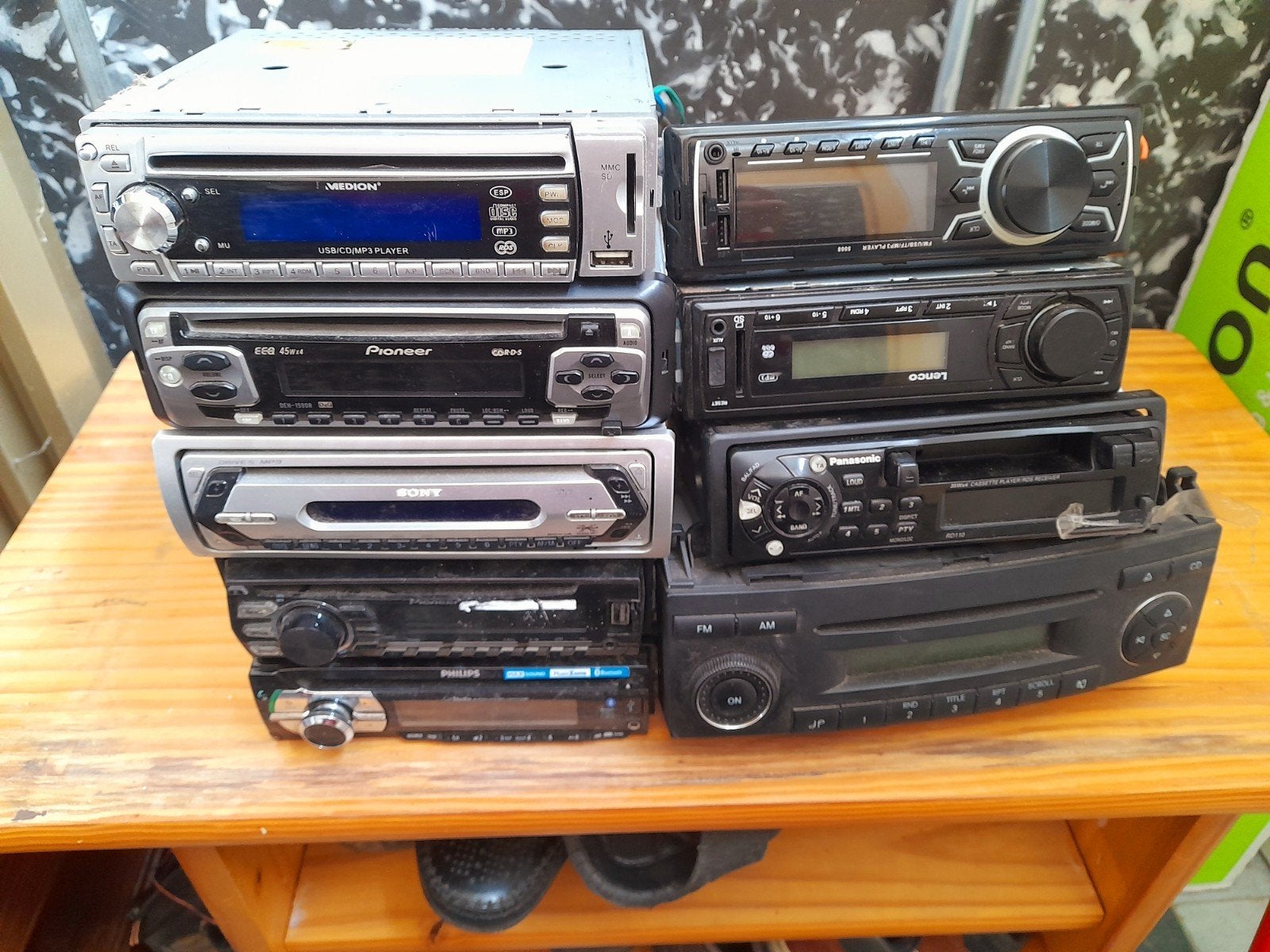 radio cd USB 20eu stuk 100eu alles, Enlèvement