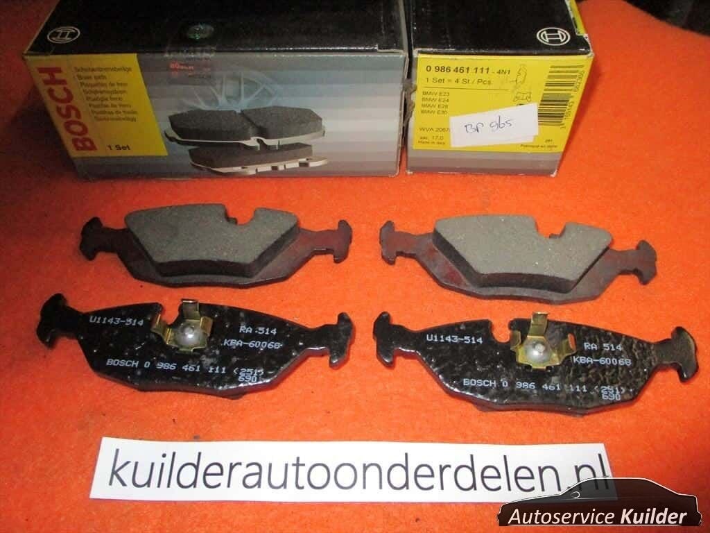 Remblokken Bmw E30 E28 E24 E23 achterzijde Bosch bp695 0995R, Neuf, -, -, Enlèvement ou Envoi