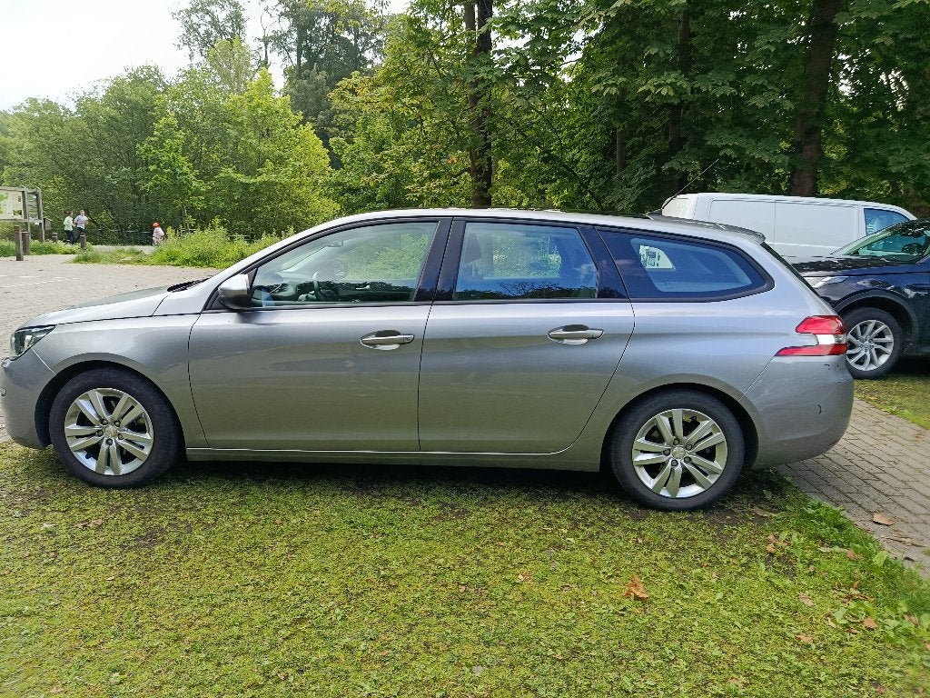 Peugeot 308 Break (toit panoramique, GPS, climatisation,...), Argent ou Gris, Achat, Euro 6, Boîte manuelle