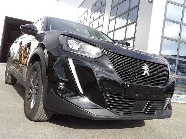 Peugeot 2008 1.2 PureTech Active S, Euro 6, 1199 cc, Zwart, Bedrijf