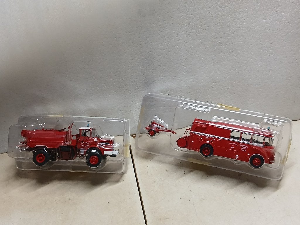 2 camions Pompiers en métal 1/43, Enlèvement ou Envoi, Neuf, Bus ou Camion, Autres marques