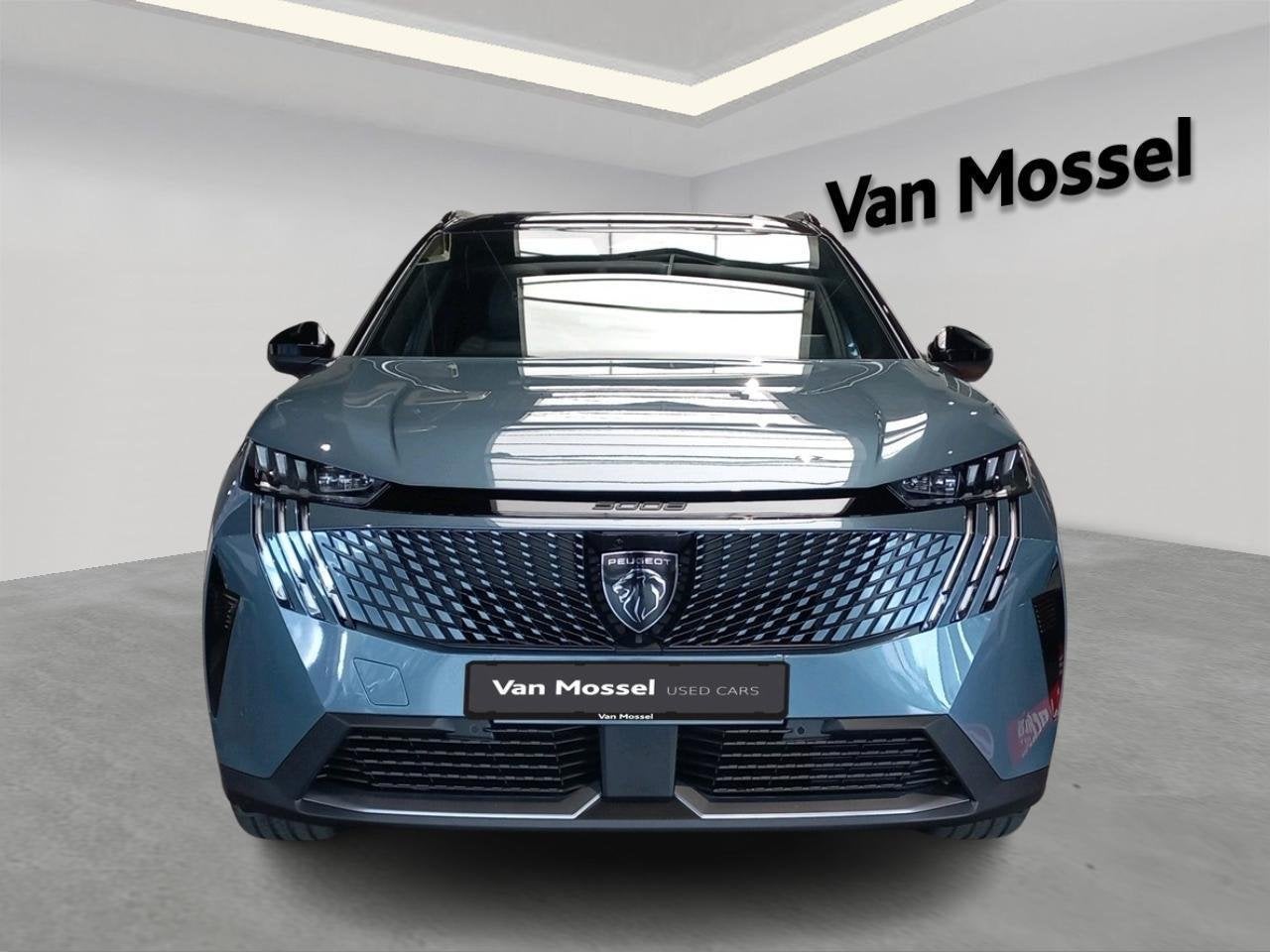Peugeot 5008 1.2 HYBRID 145 e-DSC6 GT, Stof, Gebruikt, 750 kg, 1700 kg