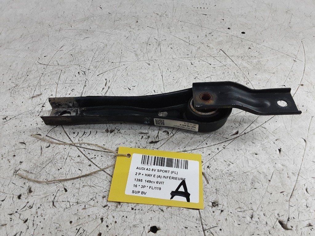 SUPPORT BOITE DE VITESSES Audi A3 (8V1 / 8VK) (5Q0199855N), Auto-Union-Straße  1,
85057  Ingolstadt, DE, Info@audi.de, Audi, Utilisé