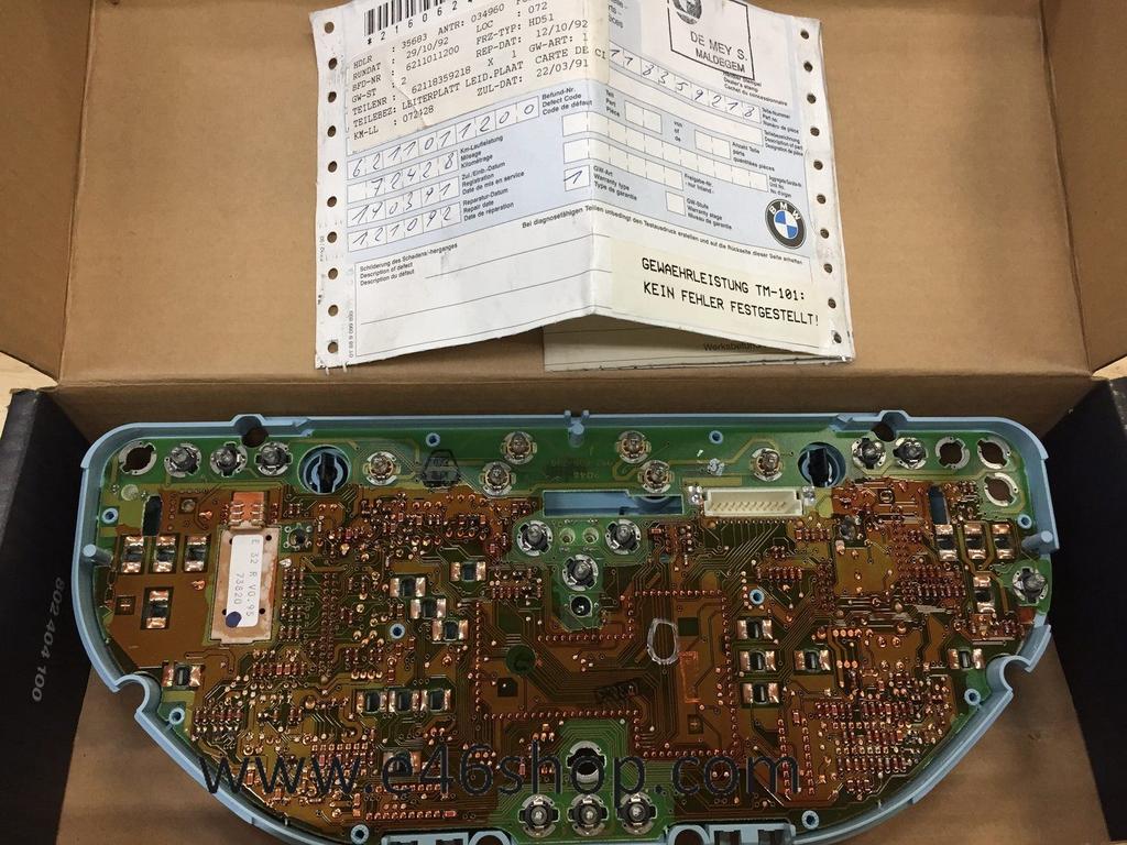 Tellerbak cluster BMW E32 E34 OE 83505259, Auto-onderdelen, Gebruikt, -, -, Ophalen of Verzenden