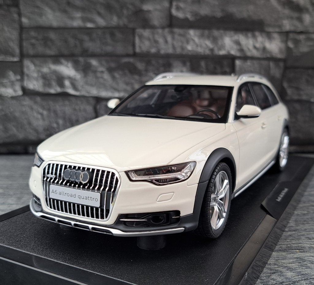 Audi C7 All Road Ibis White 1/18ème ottomobile, OttOMobile, Auto, Nieuw, Otto