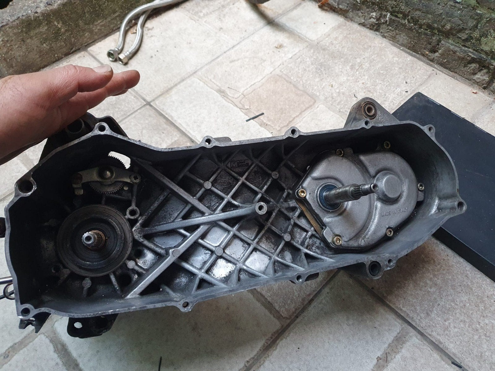 Bloc moteur Yamaha Neo's/Mbk Ovetto, Enlèvement