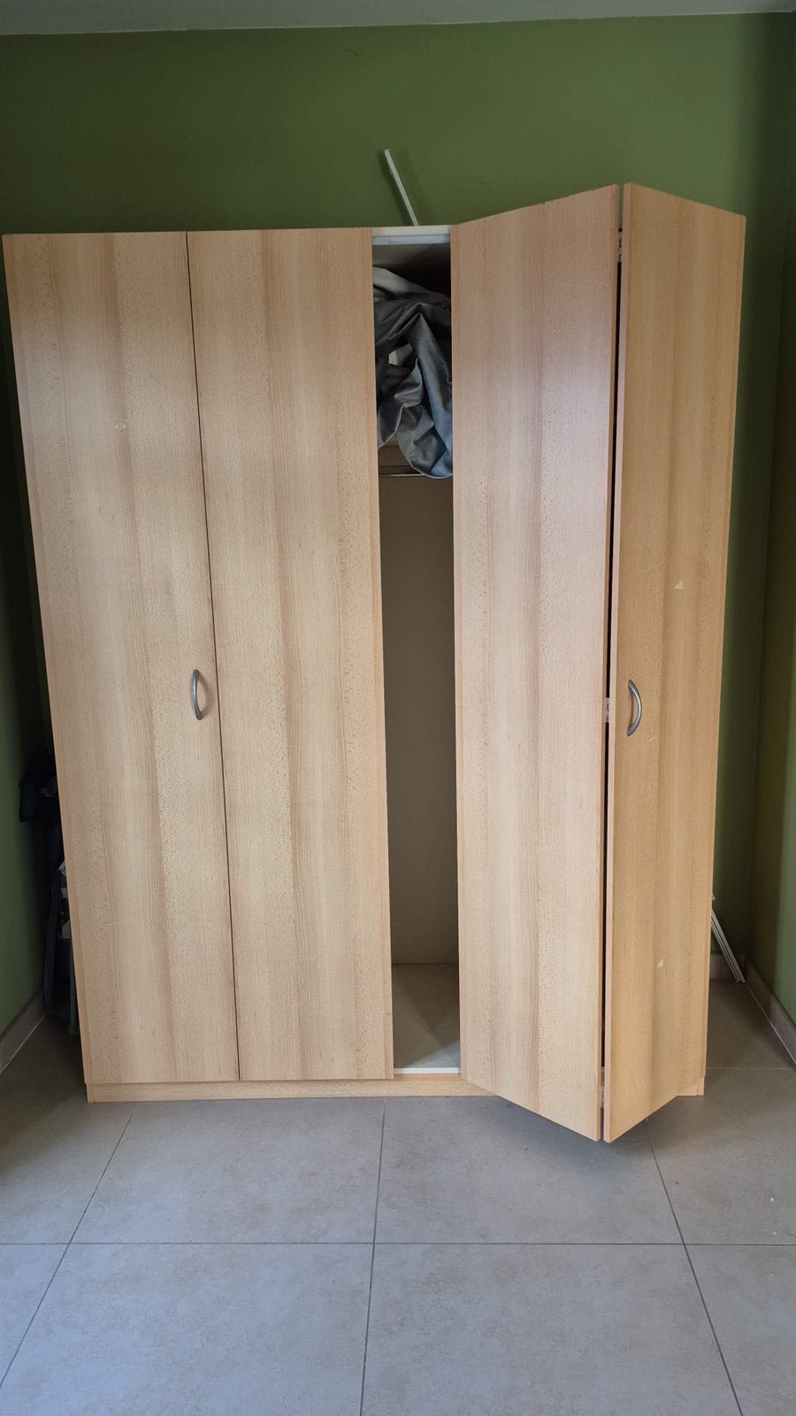 Kleerkast, Huis en Inrichting, Kasten | Kleerkasten, Ophalen, Met deur(en), Gebruikt, 150 tot 200 cm