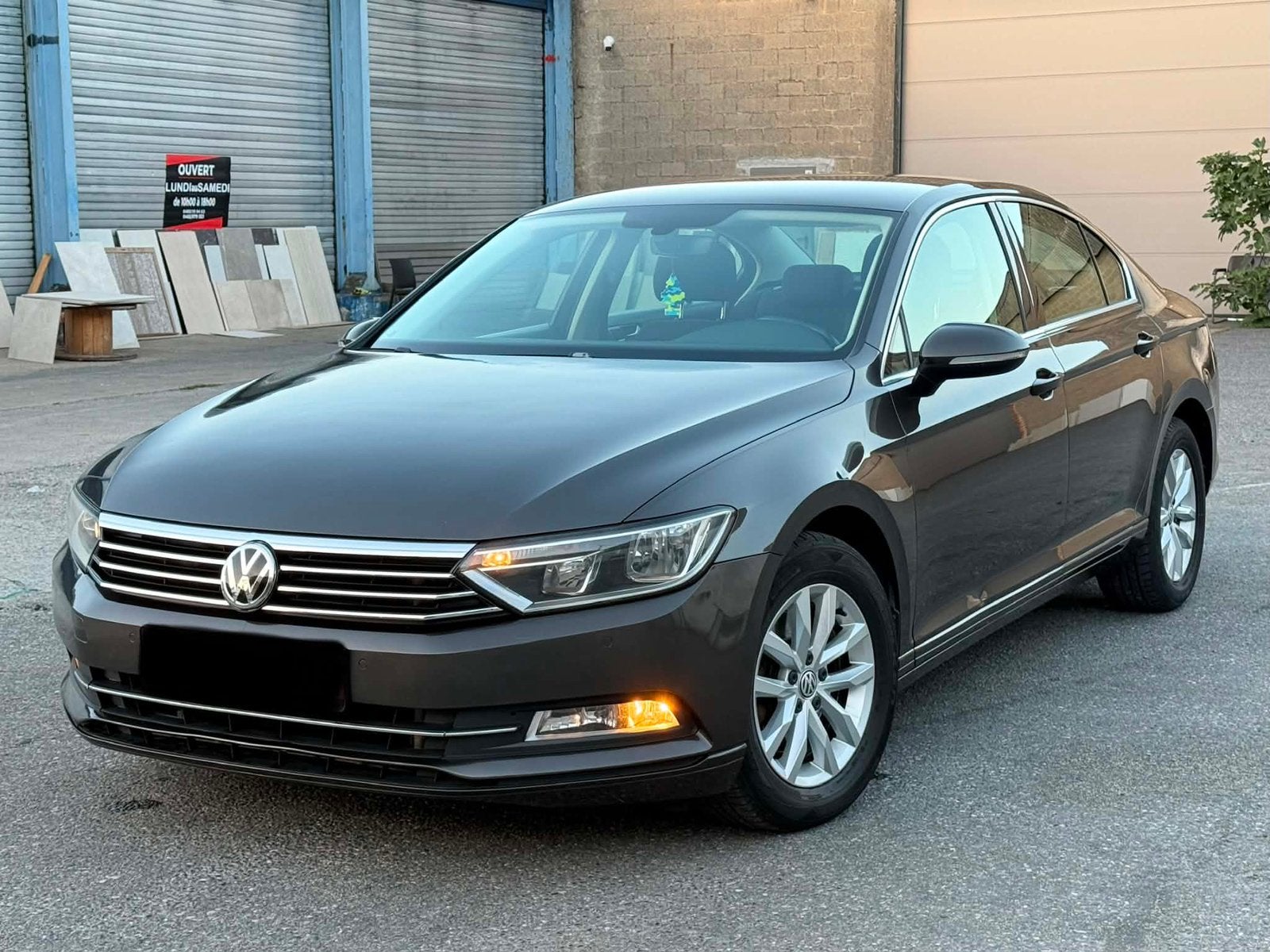 Volkswagen Passat 1.6 TDI Euro6b, Autos, 90 kW, Achat, Boîte manuelle, Noir