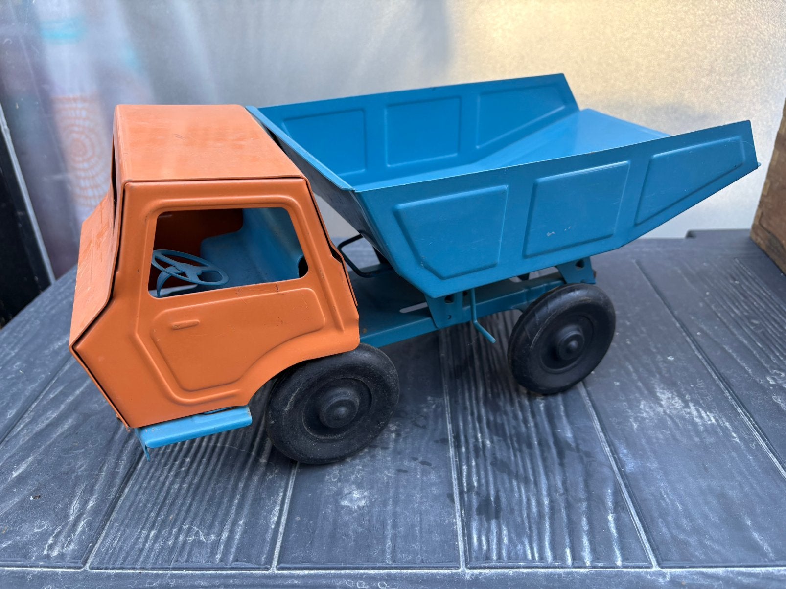 CAMION TOLE VINTAGE JOUET RUSSE, Collections, Enlèvement ou Envoi, Comme neuf
