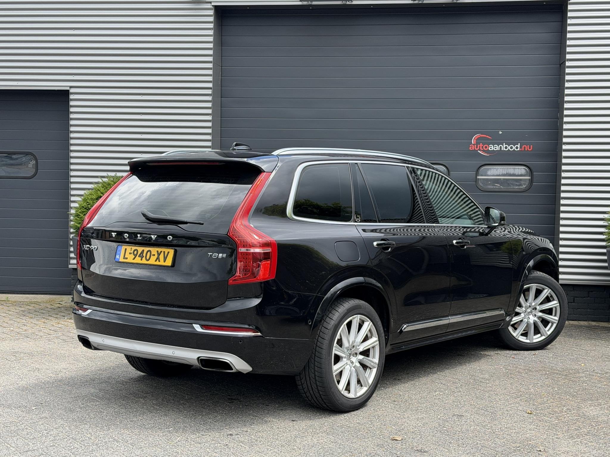 Volvo XC90 2.0 T8 Twin Engine AWD Inscription (automatique), Autos, Entreprise, 7 places, Hybride rechargeable, 5 portes