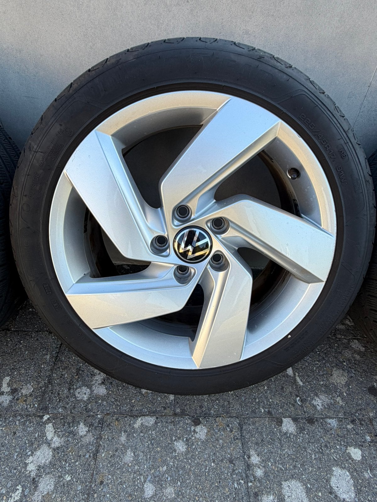 VW golf 8 Velgen 17 inch 5x112, Autos : Pièces & Accessoires, Pneus & Jantes, Enlèvement, 17 pouces, Jante(s)